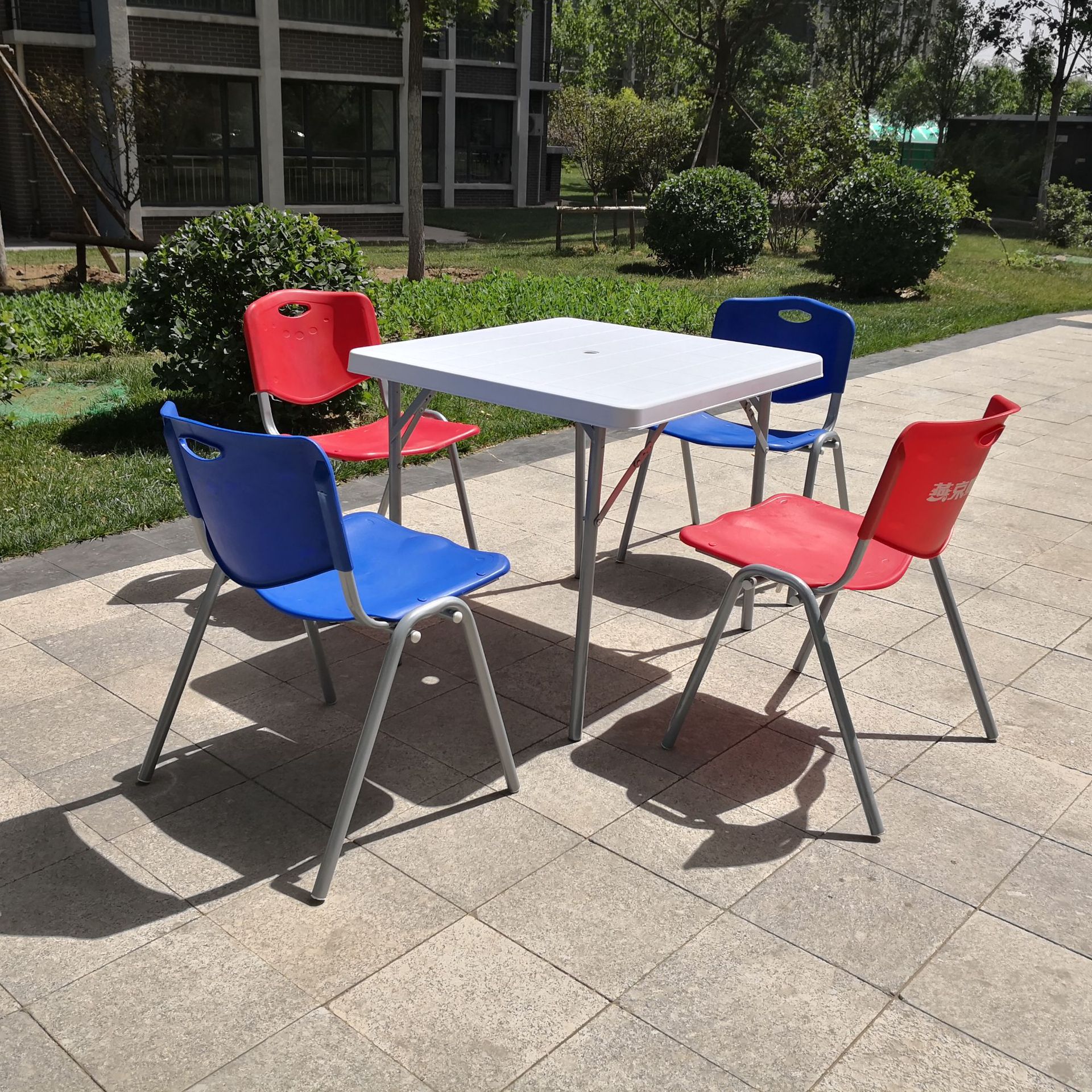 摆地摊桌子 折叠桌 大排档桌子 折叠方桌 防水耐脏 省运费