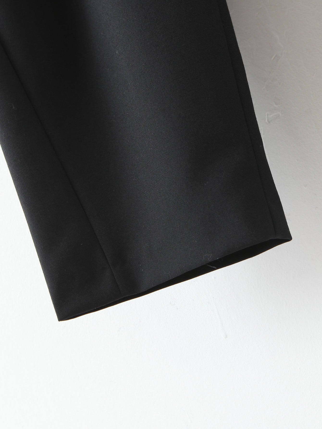 货源类别 现货 面料名称 聚脂纤维 主面料成分 聚酯纤维(涤纶) 主面料