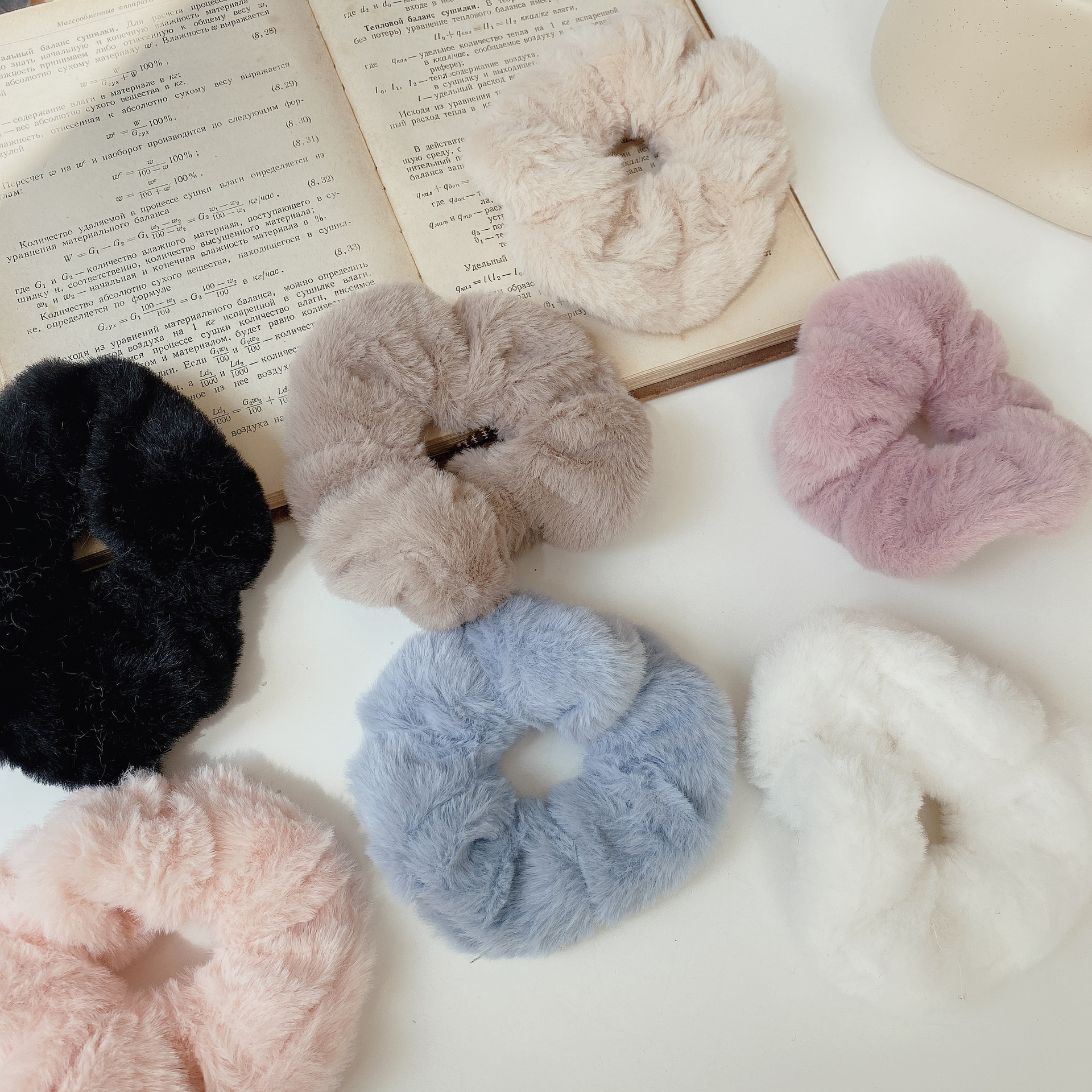 软fufu的~可爱仿兔绒发圈柔软温暖毛茸茸发绳大肠圈头绳发饰品女