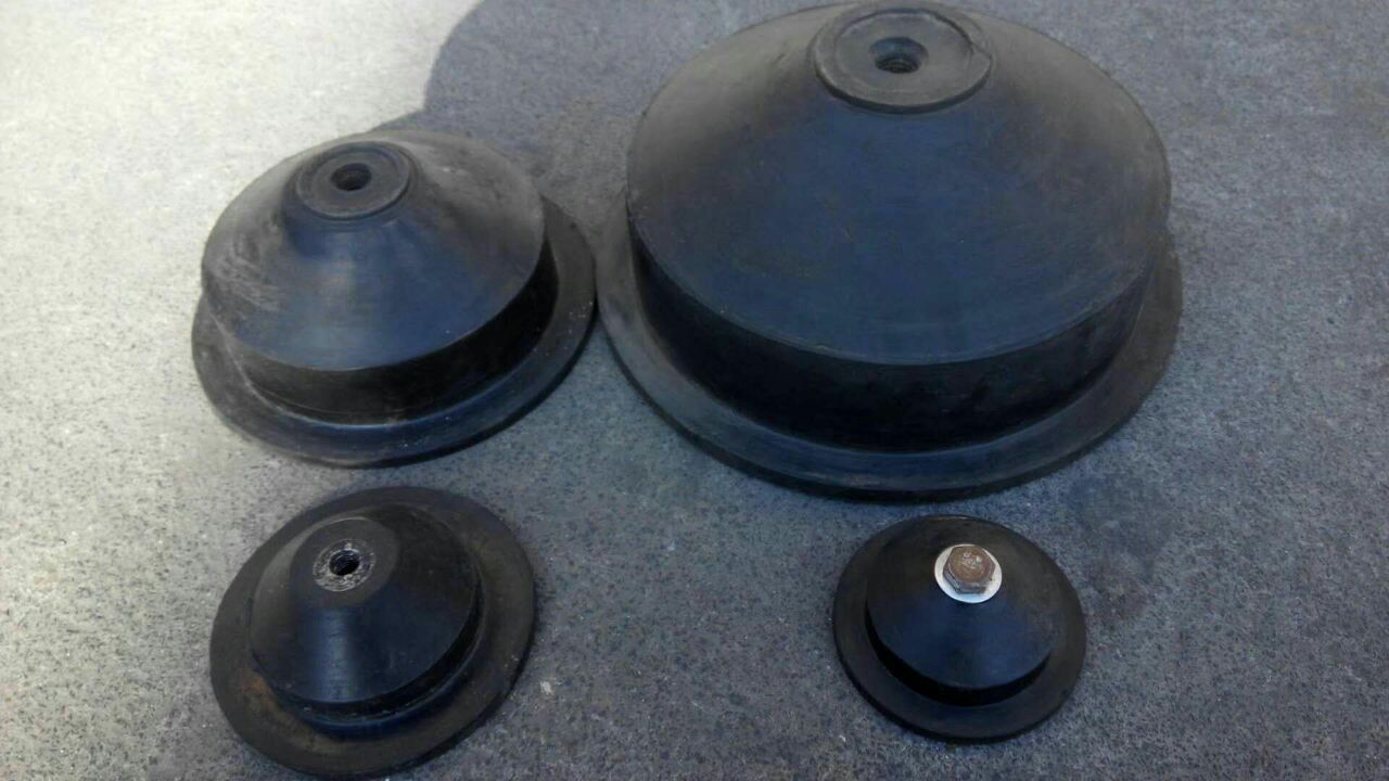 厂家供应橡胶风机减震器圆形机械减震垫缓冲稳定隔震垫