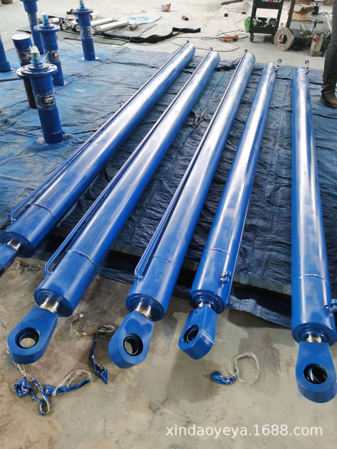 重型液压法兰吊耳油缸 伸缩油缸 机械手旋转油缸 各种型号油缸