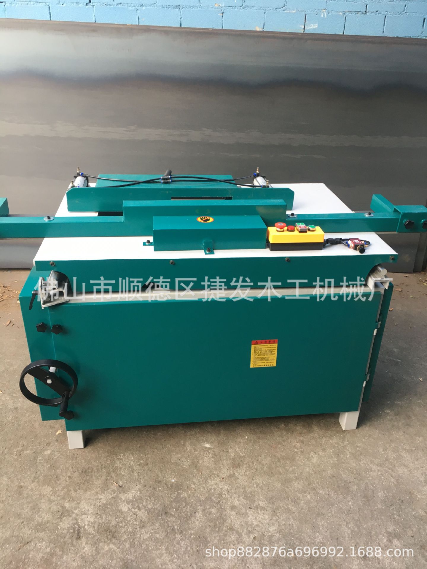 半自动木工机设备械 木托盘开槽机 木料铣槽挖槽机 木托盘挖槽机