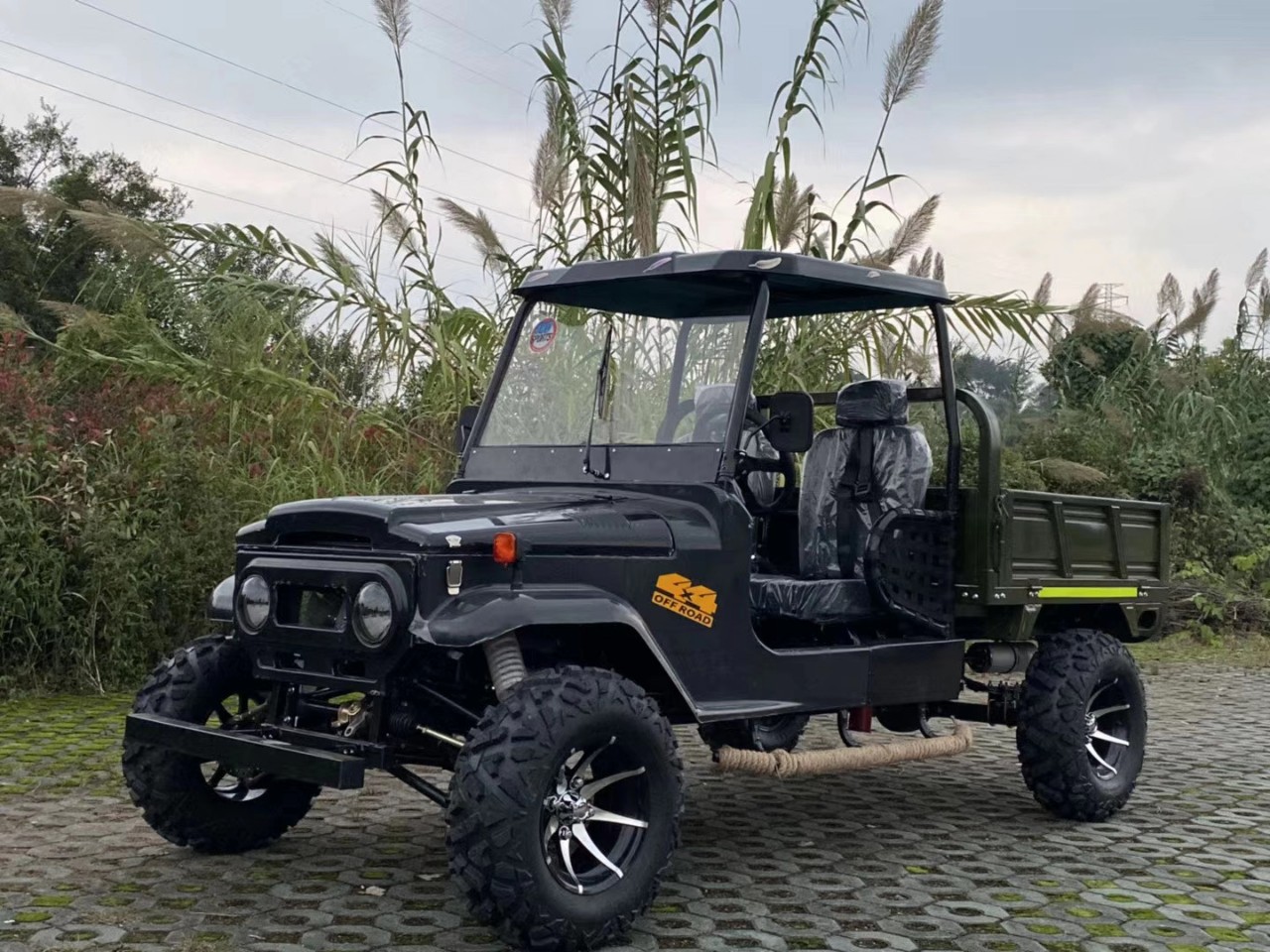 北极天4x4四轮带斗沙滩车全地形四驱拉货摩托农用拖拉机utv农夫车