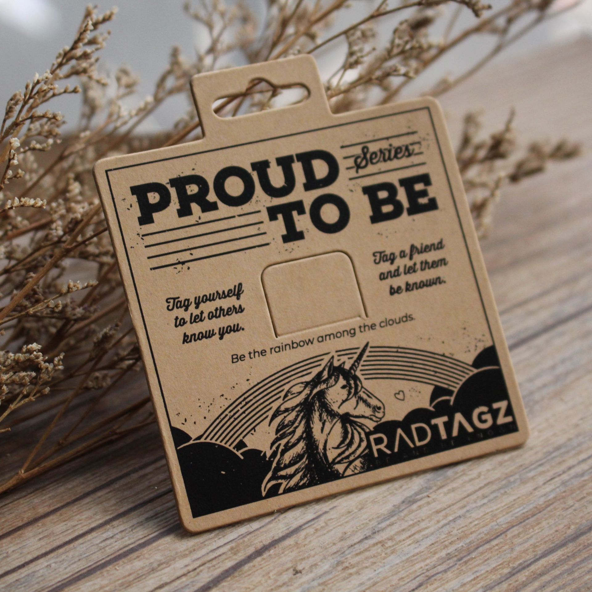 700克加厚产品吊卡 耳环卡  牛皮纸吊牌 异形纸卡 定制订做设计