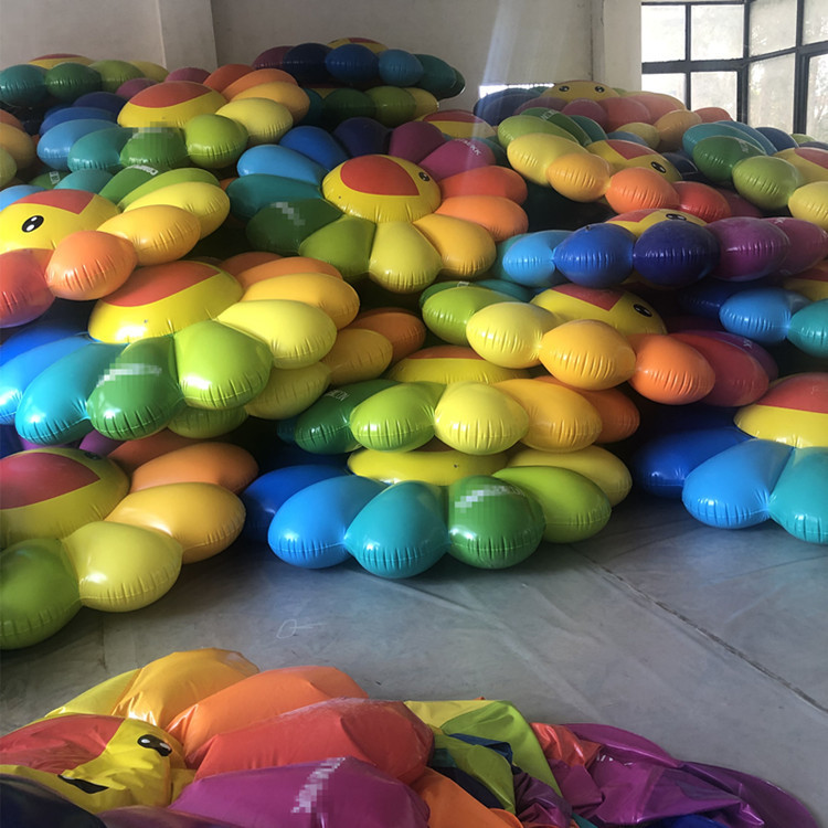 厂家定制pvc太阳花浮排充气向日葵浮排成人水上浮床 游泳游艺用品-阿