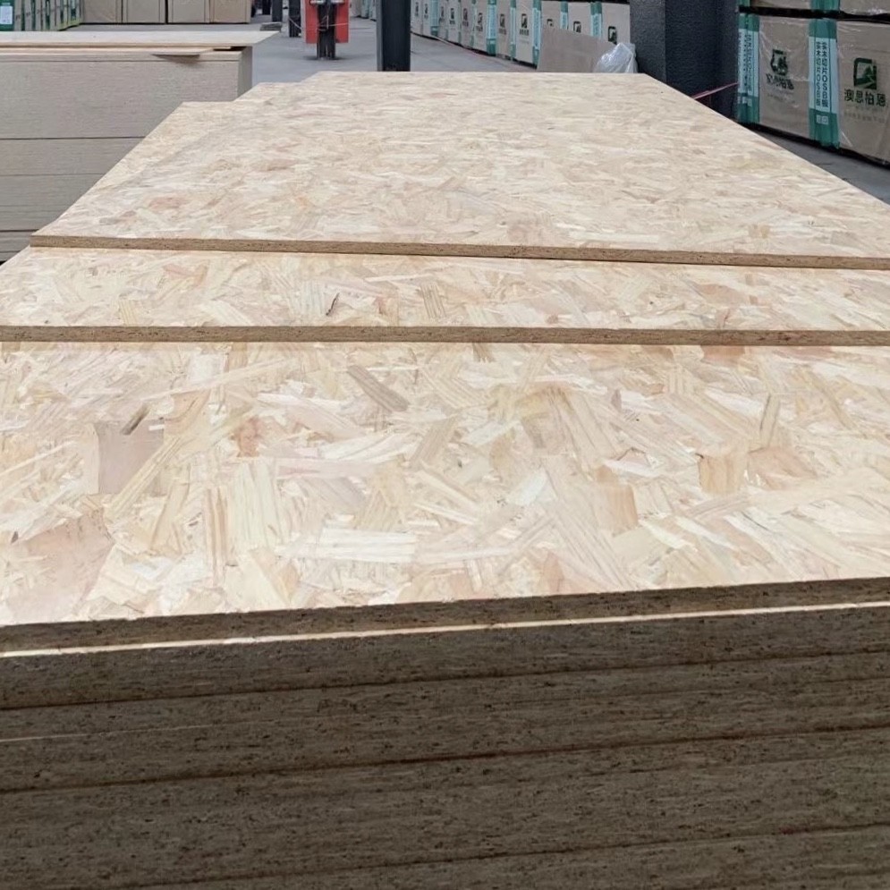欧松板osb可饰面定向刨花板osb木皮饰面无醛环保不易变型厂家批发