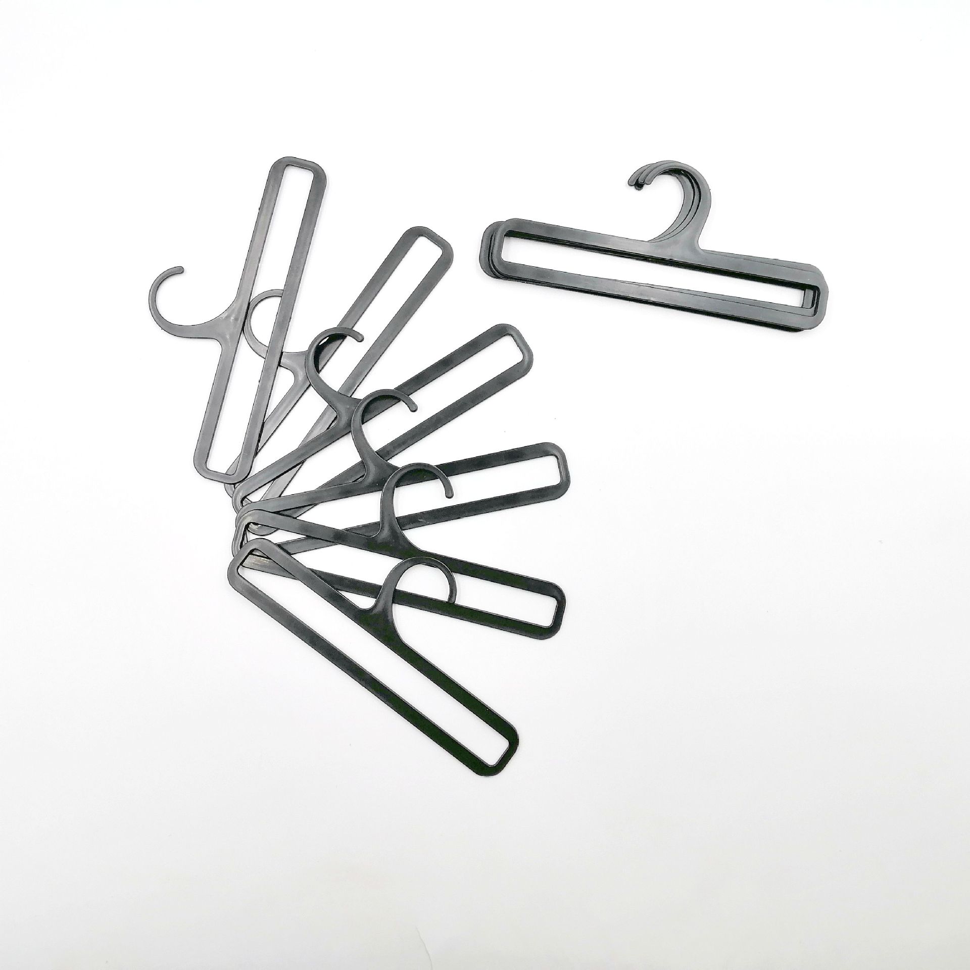 塑料挂钩黑色毛巾挂钩pp料环保围巾包装挂钩长方形挂钩