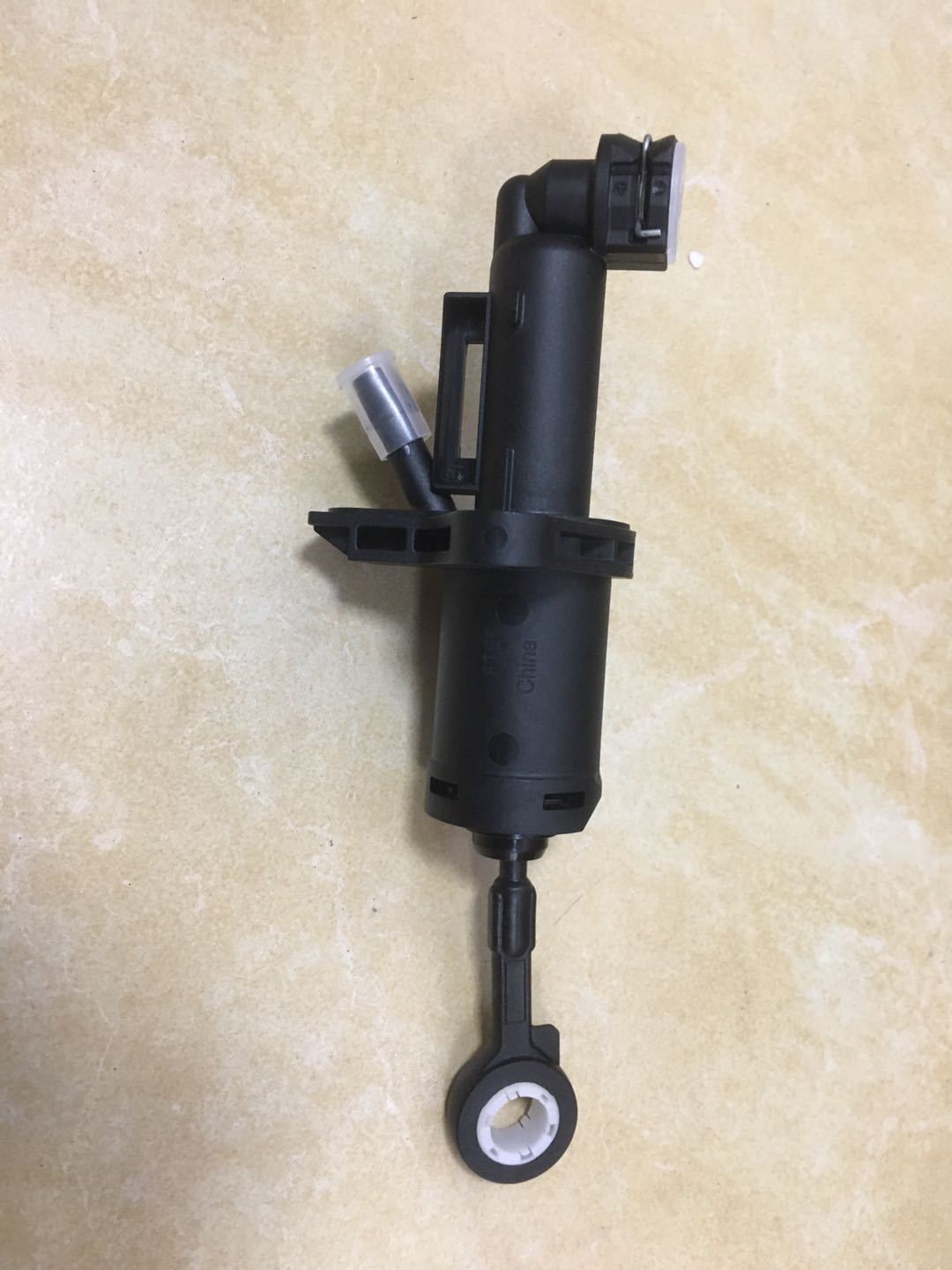 适用 大众波罗奥迪斯柯达西亚特离合器总泵2q0721405/6r0721405b