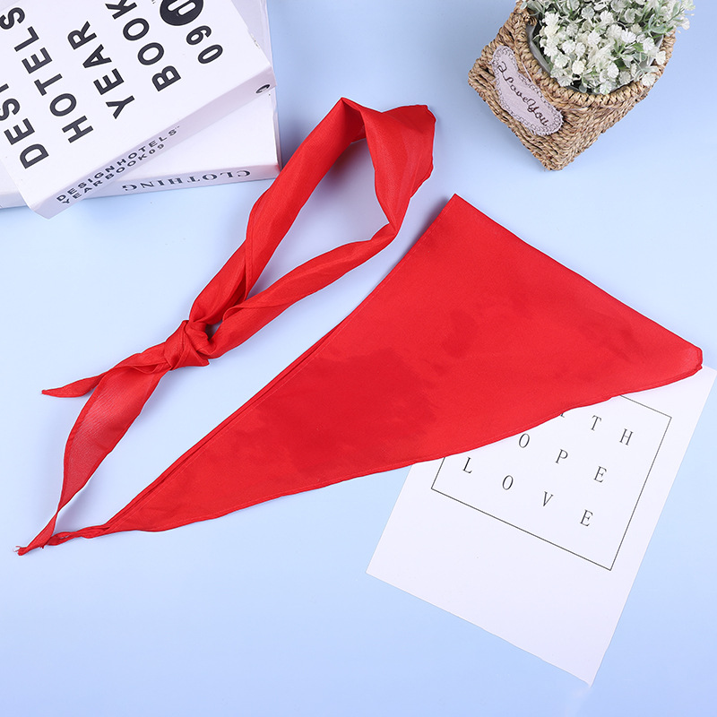 厂家销售红领巾 小学生成人红领巾 少先队员办公学习用品批发