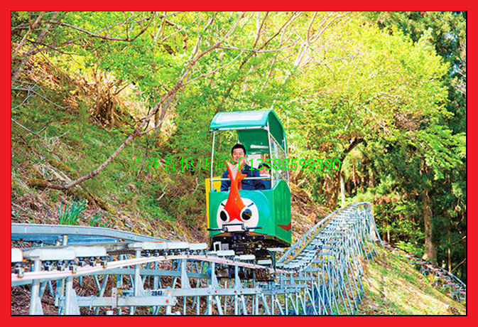 关于景区环湖环山环海轨道观光车(可爬坡):景区玻璃水滑道 玻璃栈道