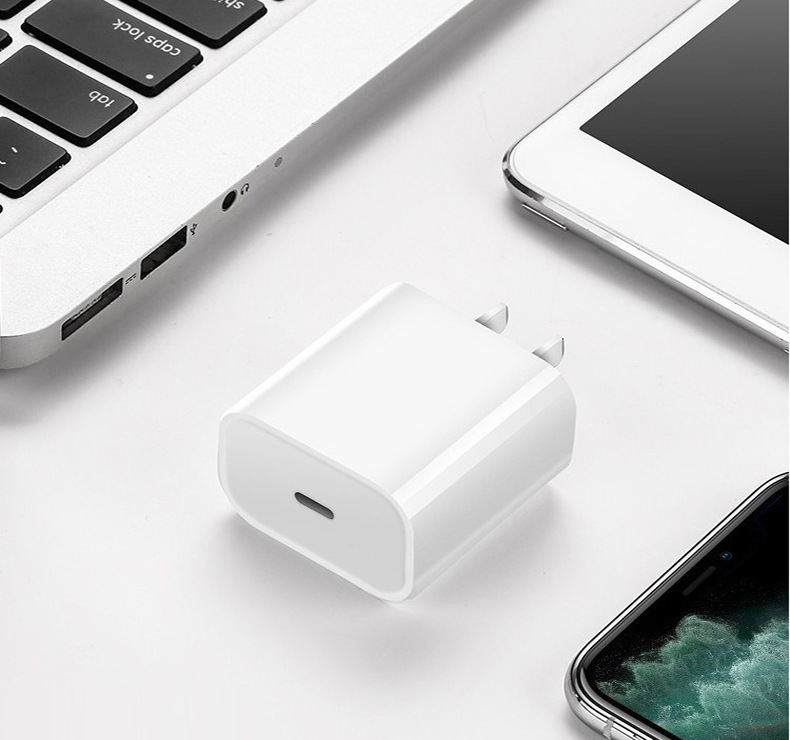 适用苹果12充电器type c欧规美规5v3a充电头手机18w快充pd充电器