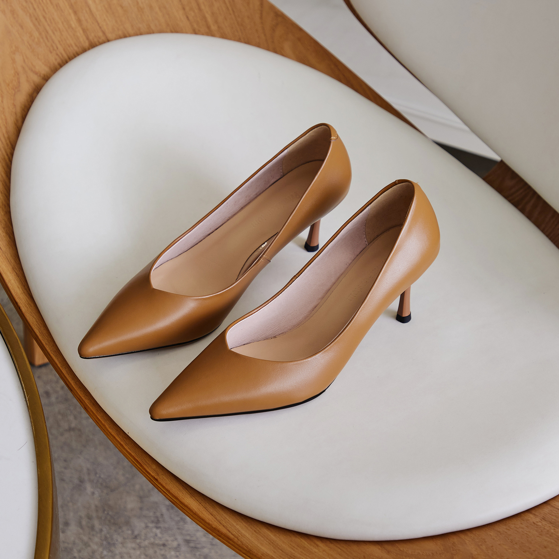 优雅通勤女王范全真皮2020早秋新款单鞋女尖头ol百搭质感细高跟鞋