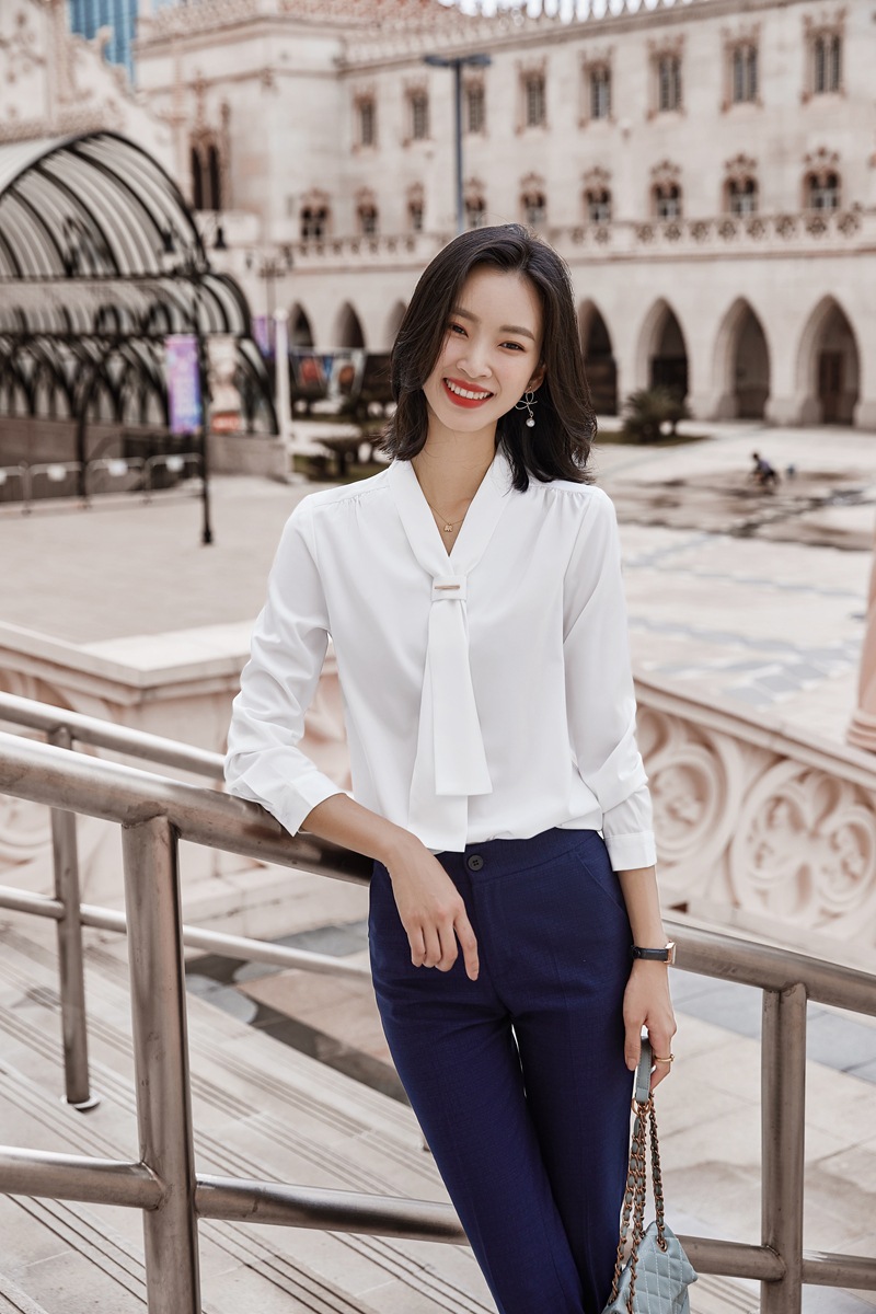 白色衬衫女夏天长袖飘带设计感小众雪纺法式上衣时尚气质韩货衬衣