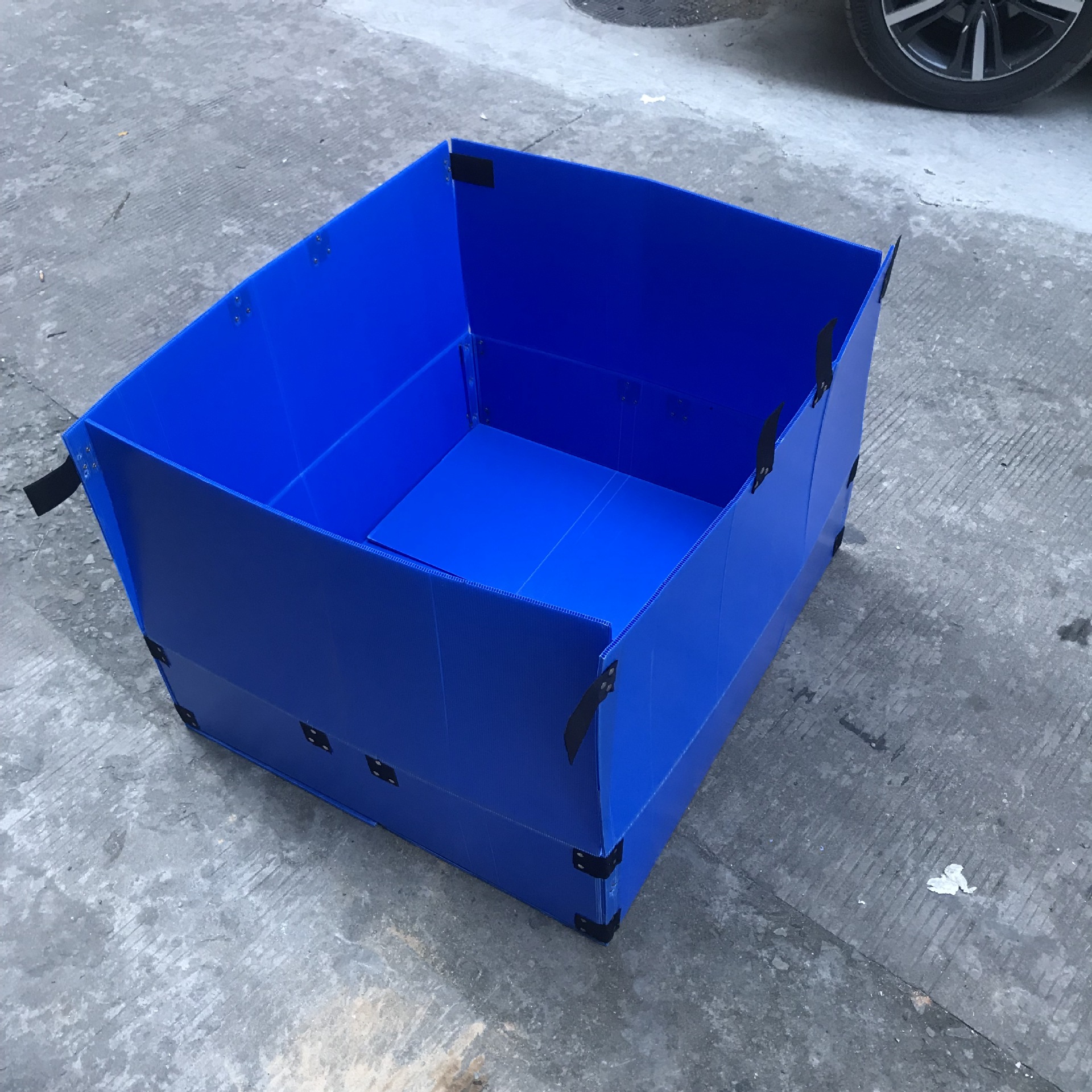 定制黄色塑料真空板包装箱 空心隔板塑胶纸箱 pp中空板折叠周转箱