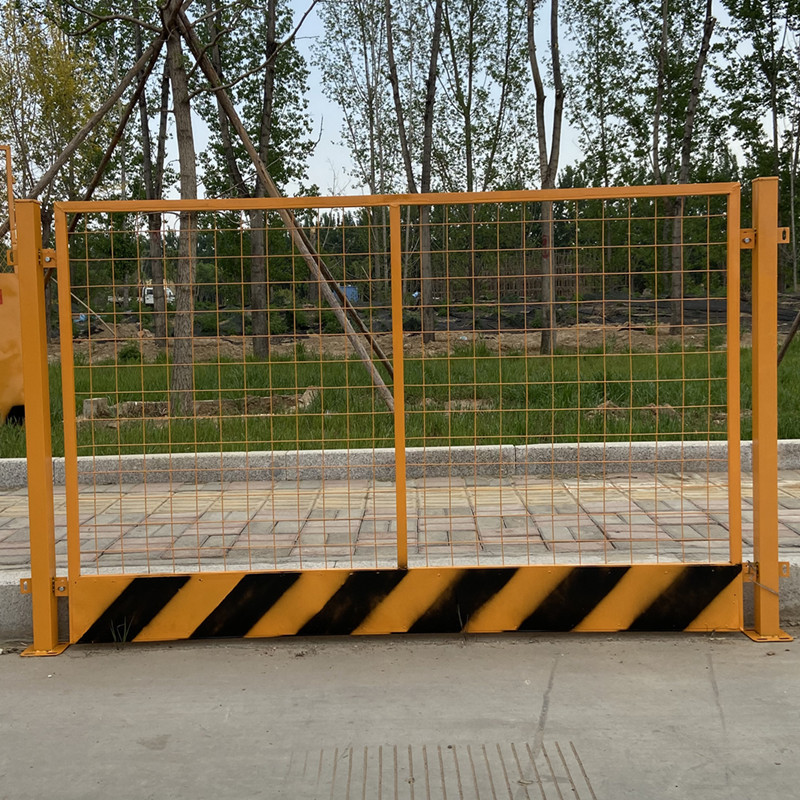 深基坑护栏 黄色网片工地护栏 建筑施工红白色竖管款基坑防护拦杆