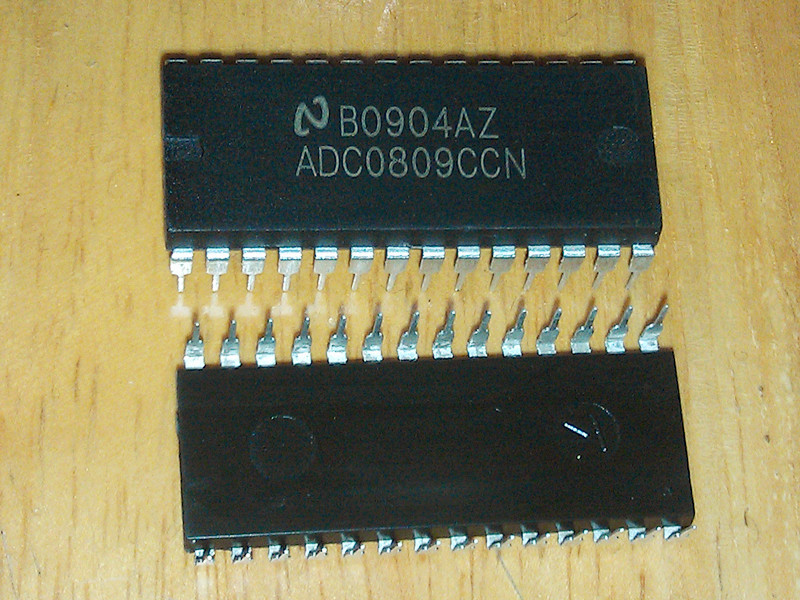 全新adc0809 adc0809ccn 直插 dip28 8位逐次逼近式