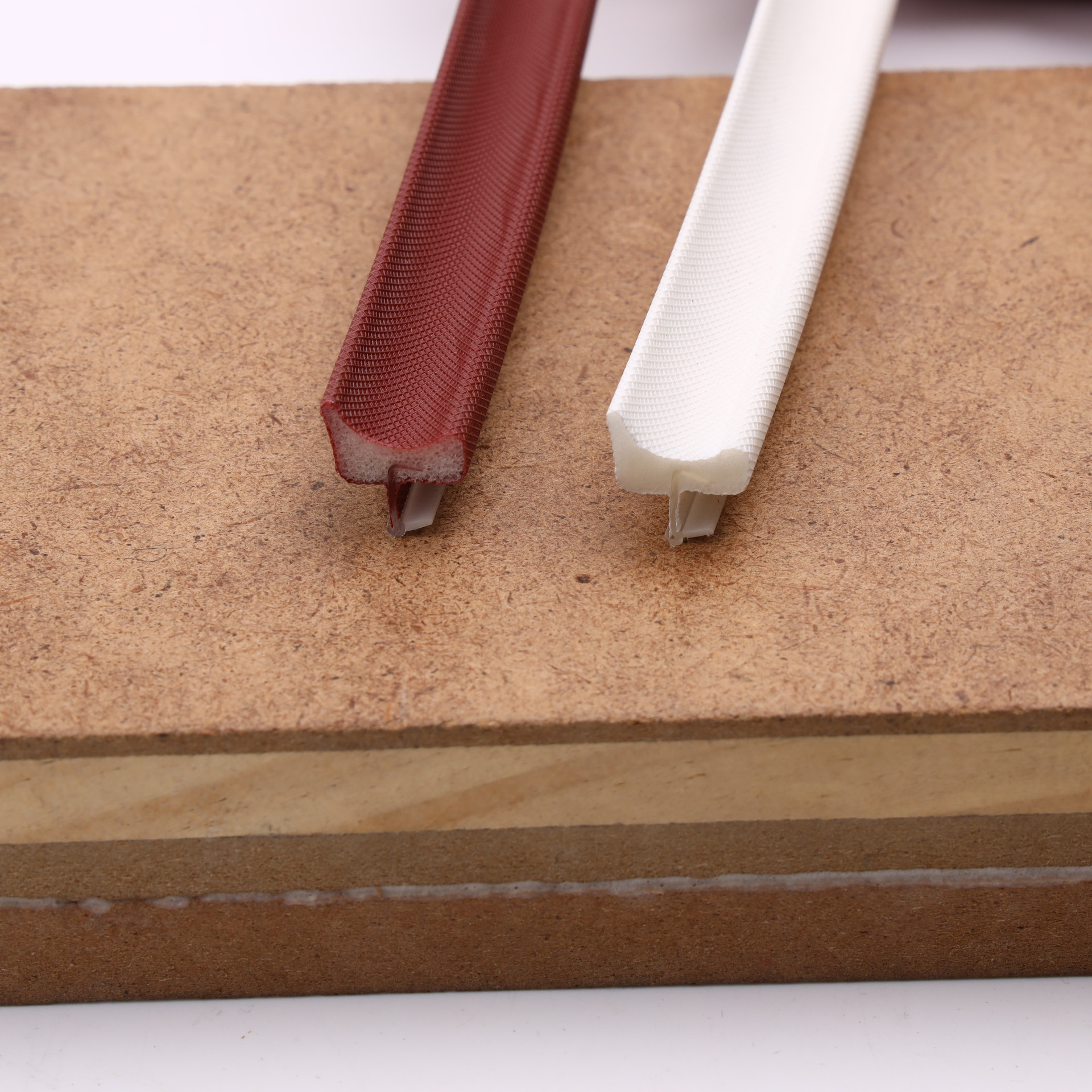 斜边12木门密封条pu包覆式聚氨酯发泡防撞隔音密封条