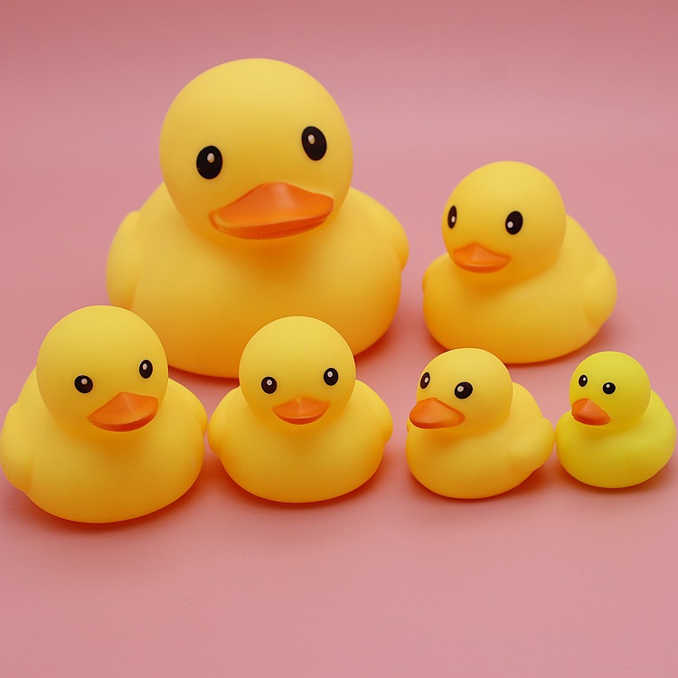 香港大黄鸭小黄鸭儿童玩具宝宝洗澡戏水bb叫哨子玩具橡皮鸭子