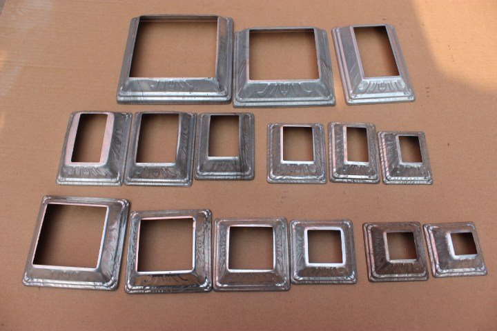 铁艺栏杆铁艺脚盖装饰配件楼梯盖方形脚盖扣盖方管底座盖冲压盖