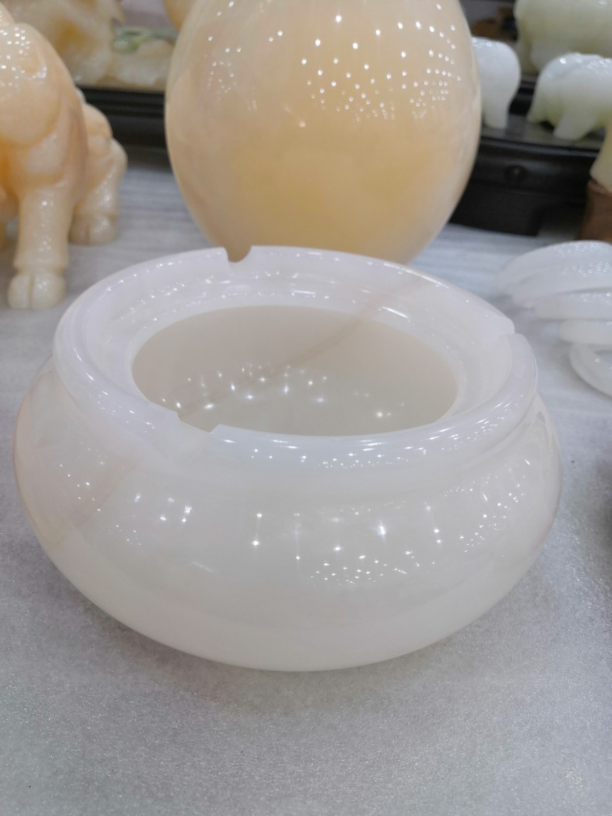 天然玉石烟灰缸大号精品阿富汗玉工艺品居家摆设