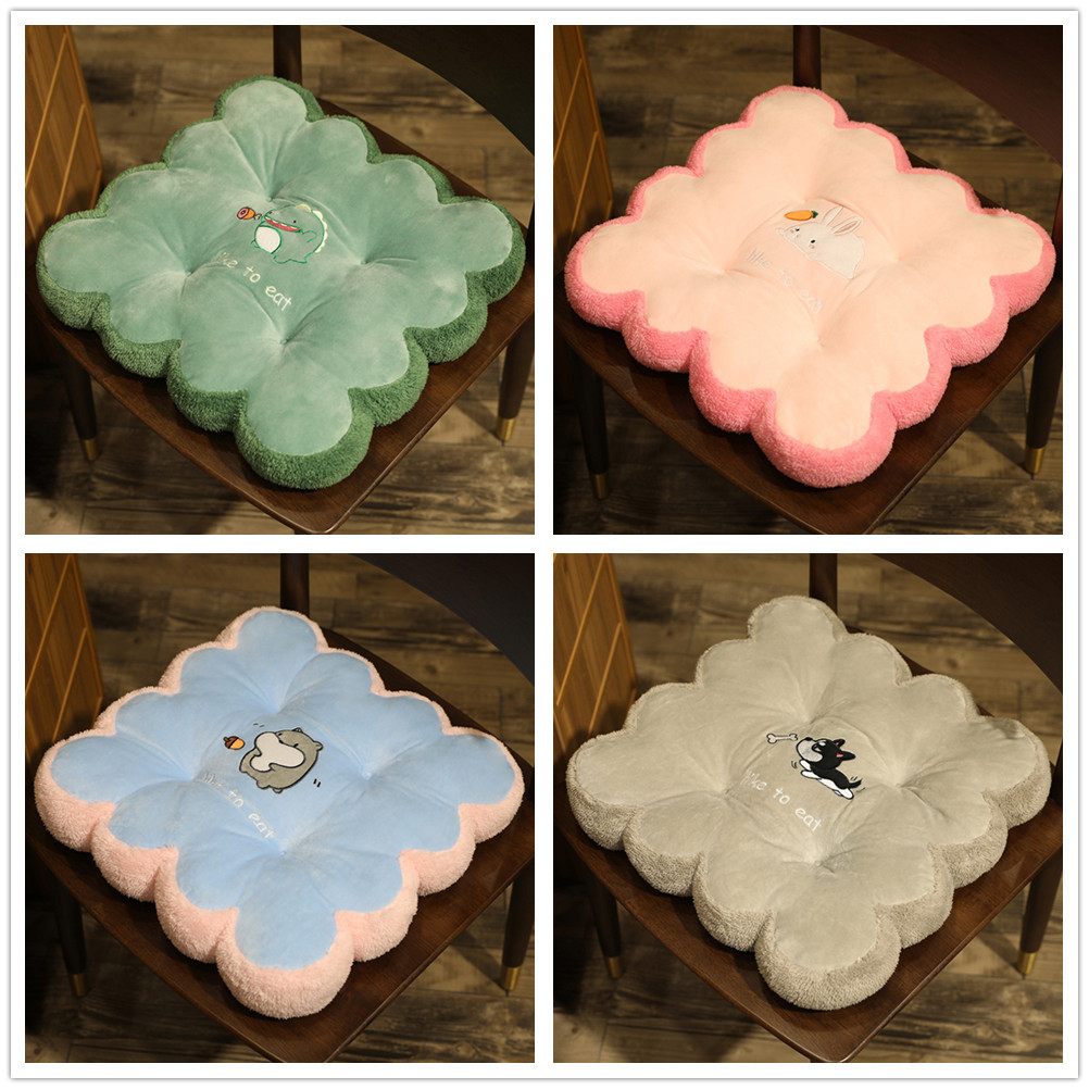 厂家代发创意新款卡通方形加厚花瓣坐垫学生办公室椅垫饼干飘窗垫