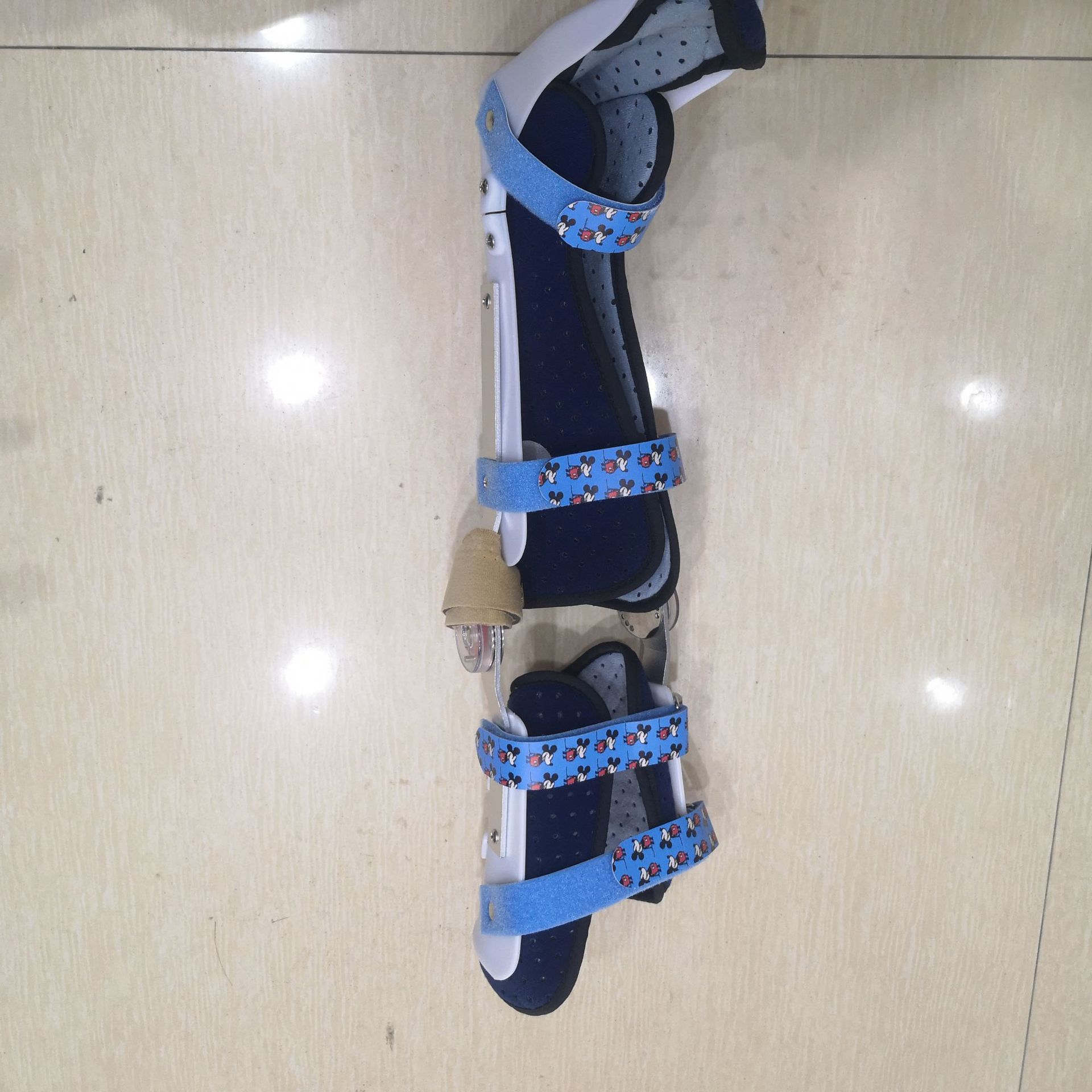 儿童o型腿矫形踝足矫形足托小腿护具