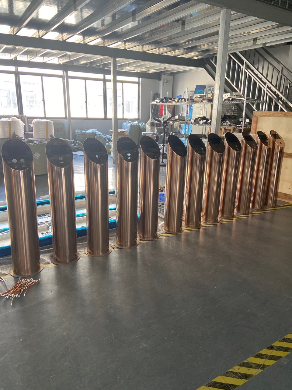 电梯立柱/显示立柱/电梯外呼立柱/玫瑰金立柱/钛金立柱/酒店