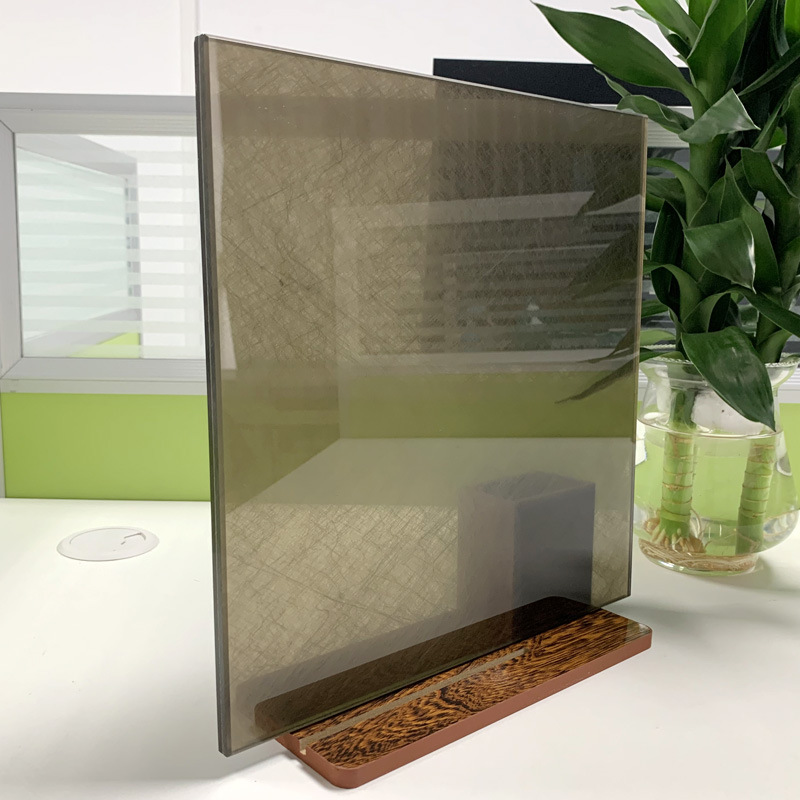 夹纸夹丝玻璃 夹胶夹层超白钢化玻璃 茶色ktv隔断艺术 广东厂家