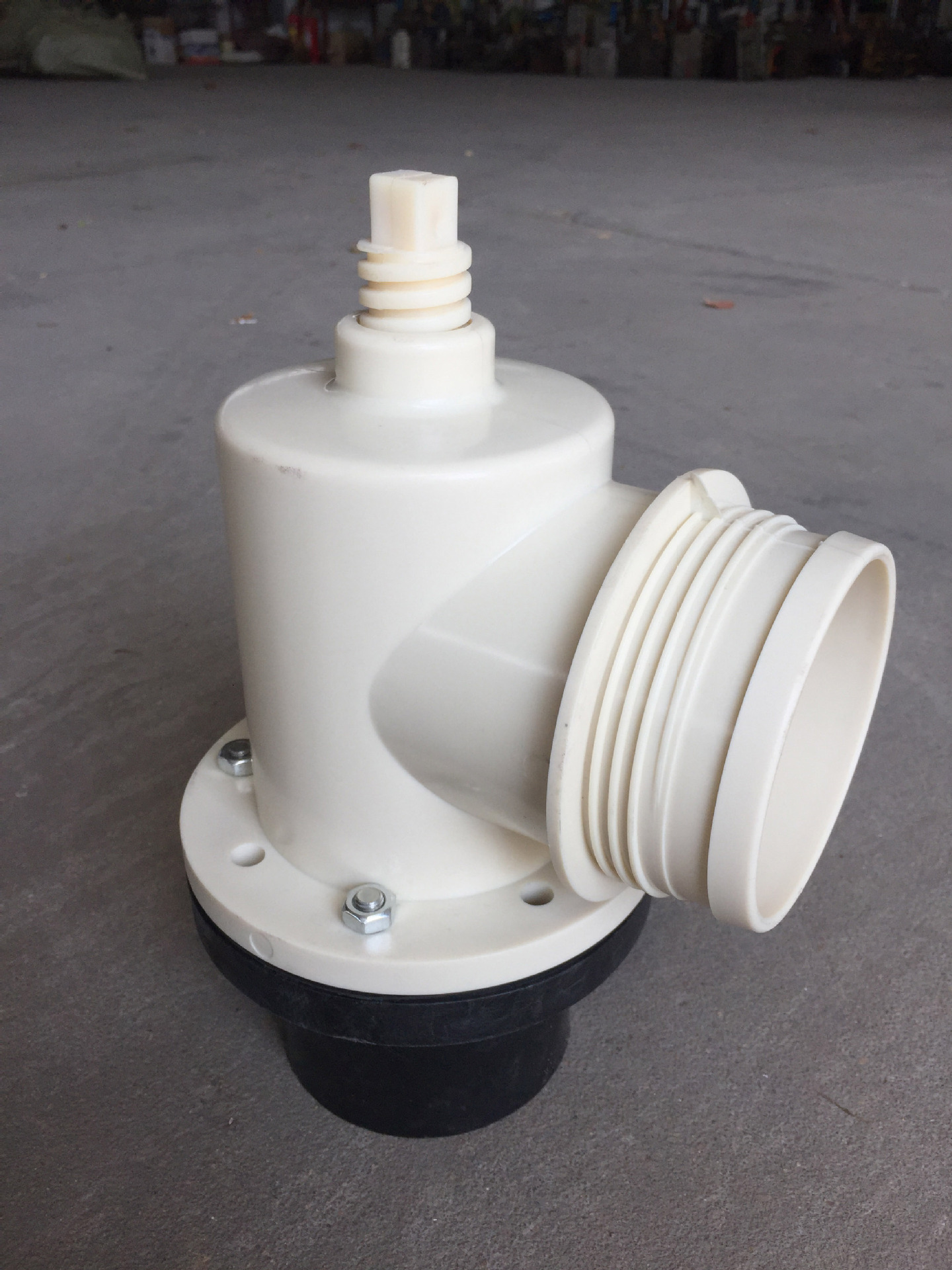 生产各种pe出水口pvc出水口abs出水口伸缩式出水口厂家直销