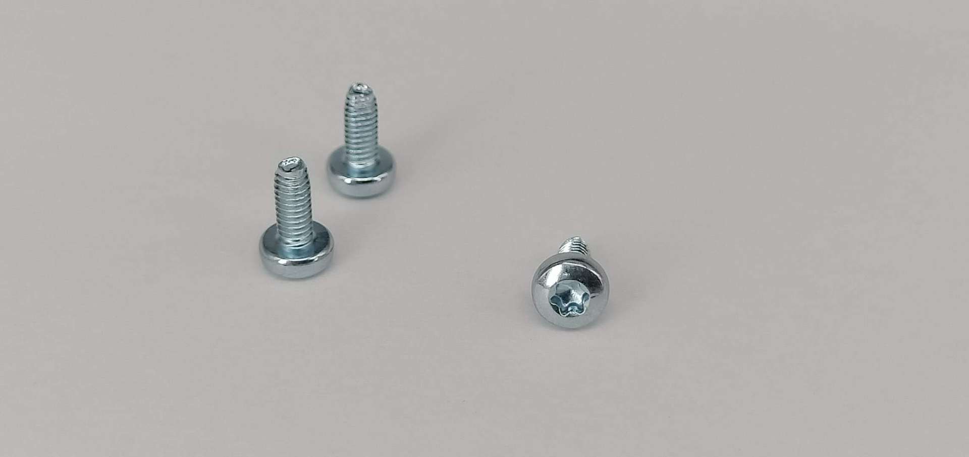 5*6盘头内梅花三角牙自攻螺丝锁机壳螺丝碳钢加硬镀锌自锁螺丝