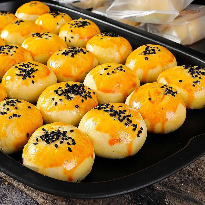 蛋黄酥50g/袋早餐面包休闲零食榜糕点心休闲食品6枚/组厂家直销