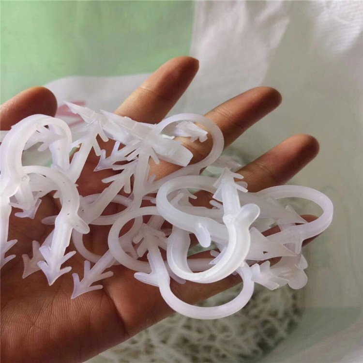 厂家供应地暖卡钉 电地暖卡钉 原料16-20彩色塑料地暖管专用卡钉