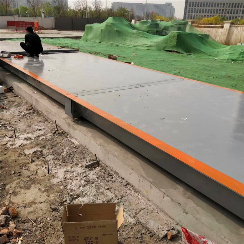 自带称重软件的scs-30吨3×8米电子汽车衡称重货车的电子地磅