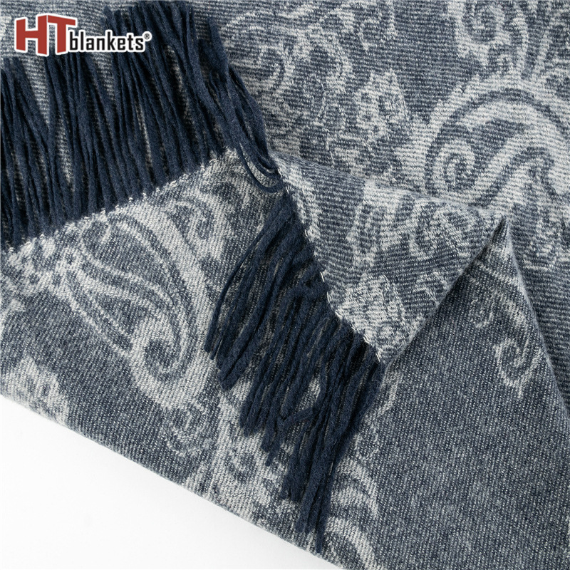 In Stock Wholesale Vintage Pattern Scarf Shawl Autumn and Winter Blue Artificial Cashmere Scarf Female Household Sofa Cover