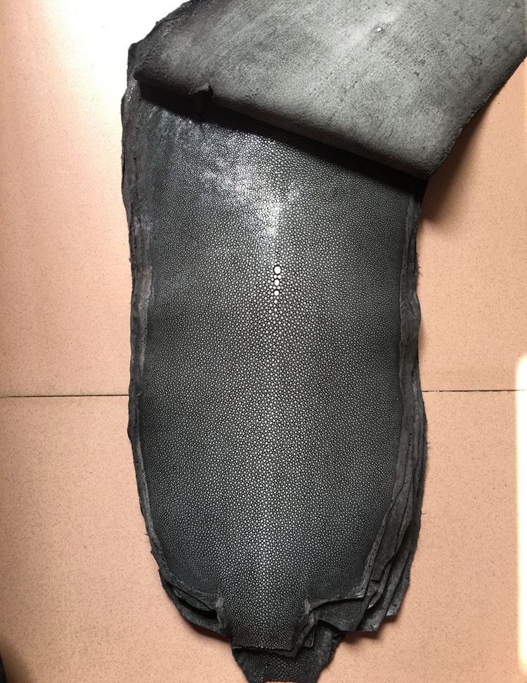 珍珠鱼皮手工diy皮料全磨面皮料整张皮料魔鬼鱼皮