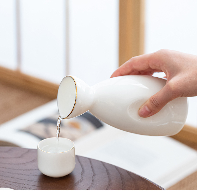 羊脂玉瓷礼品酒具套装日式清酒壶家用小酒盅酒杯白酒分酒器送塞子