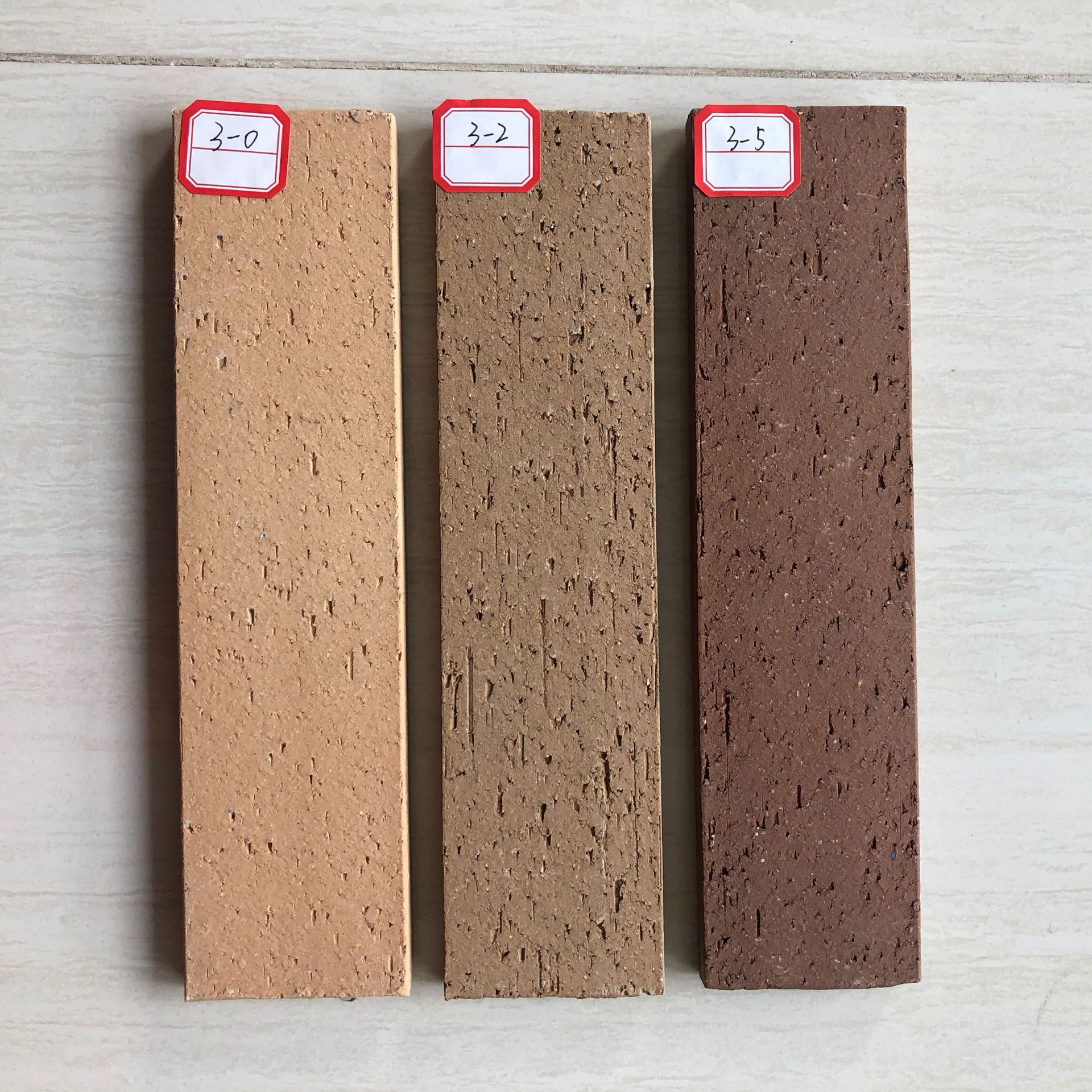 厂家直供 嘉岩牌 来样来图定 薄砖 陶土外墙通体劈开砖别墅陶土砖