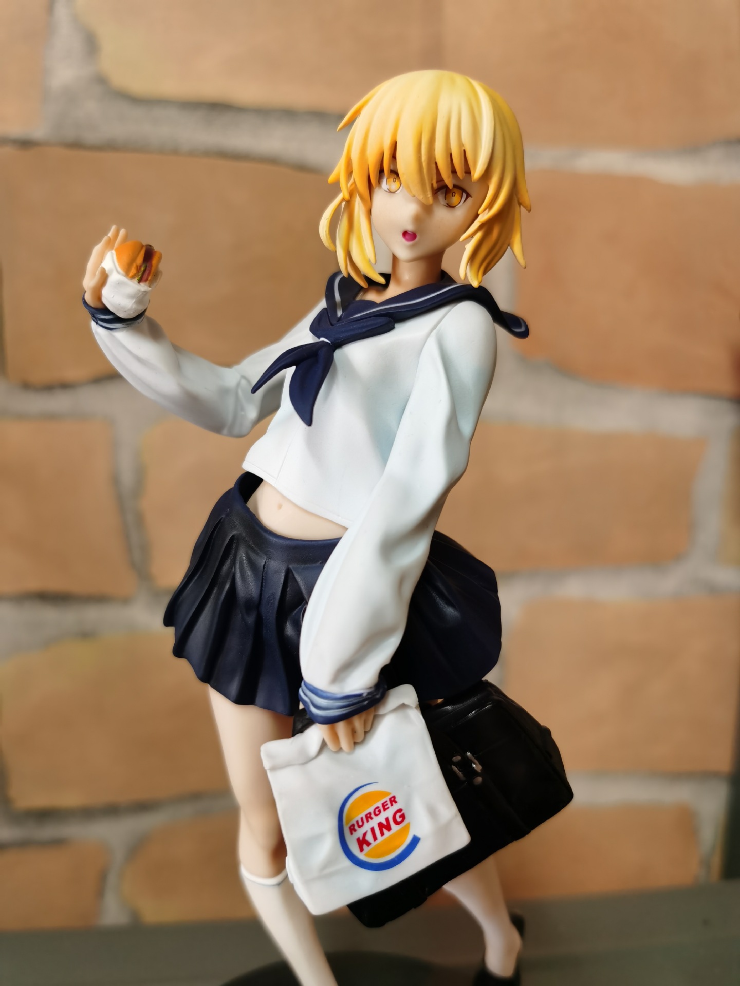 芸祥社 fate gk 汉堡塞巴 saber 吾王 盒装 动漫手办 a391