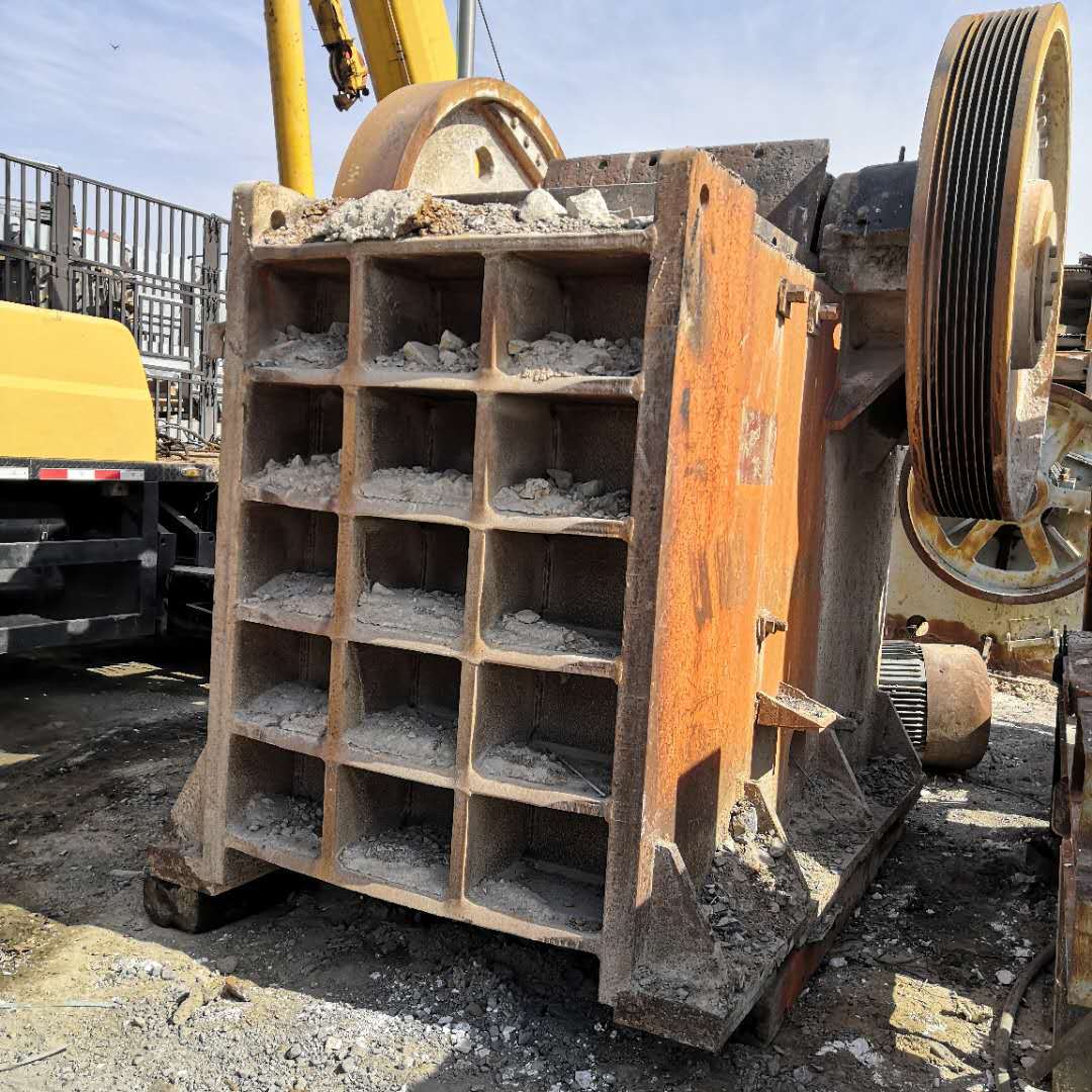 专业调剂二手750鄂破机二手上海建设路桥颚式破碎机调剂破碎机