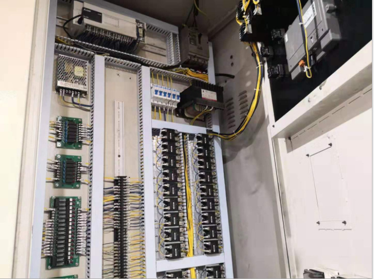 现货供应生产中台湾东毓产 350t抽真空平板硫化机