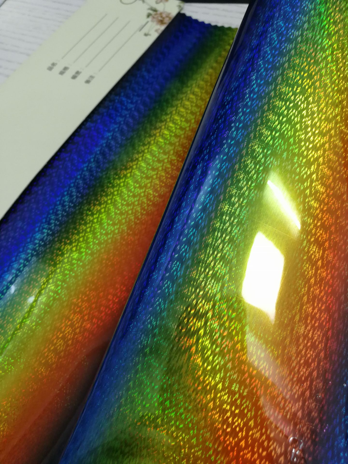 直销服装箱包手袋面料 tpu渐变彩色幻彩软胶薄膜,厚度可订做