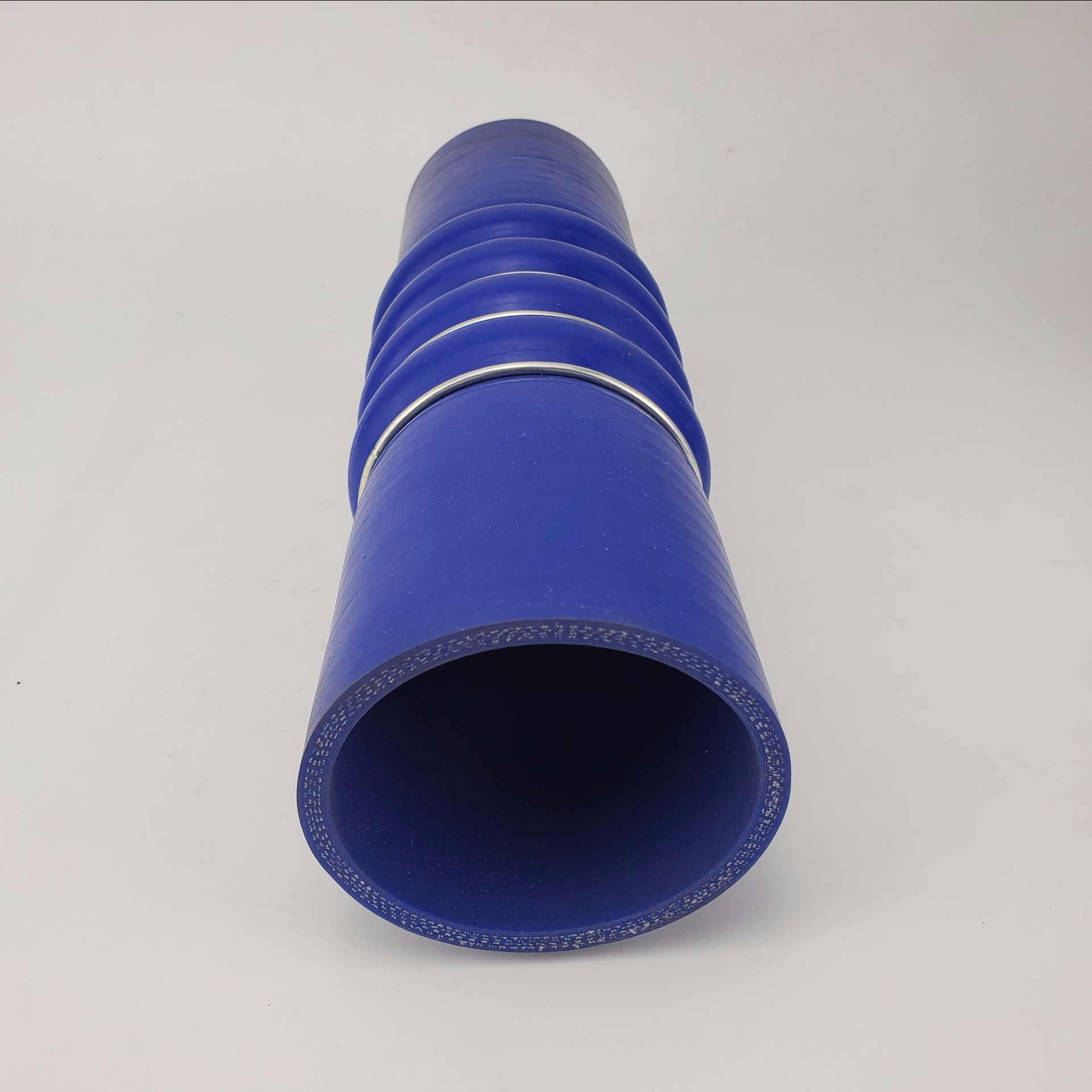 汽车中冷器硅胶管 增压器进气管 船用柴油发动机红色异形硅胶管