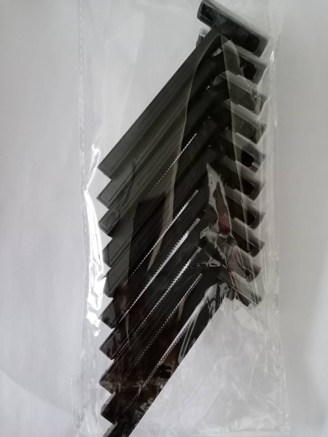 厂家生产 宾馆酒店客房洗浴桑拿汗蒸 一次性胡须刀刮胡刀双层刀片