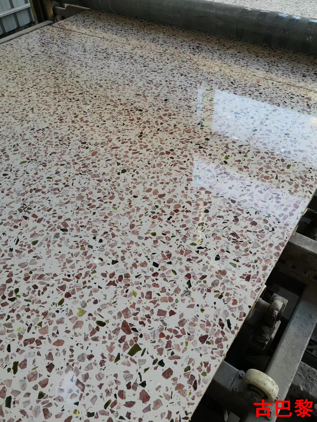 颜色:彩色系列用途:别墅,酒店,家装等名称:水磨石包装:木托加固包装