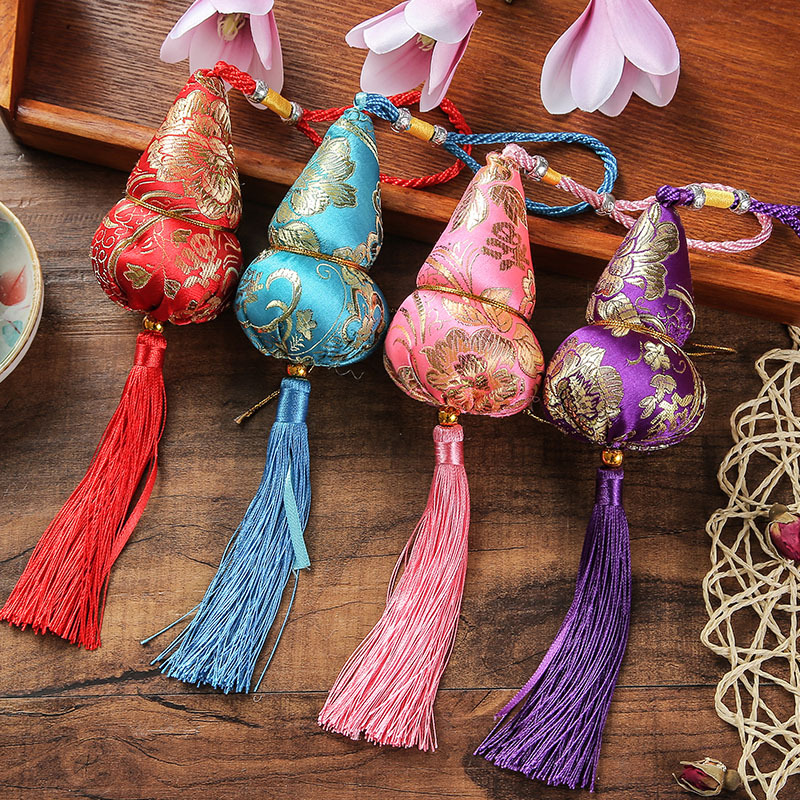 端午节定制批发葫芦香囊随身汽车挂件 端午节手工刺绣古风香包
