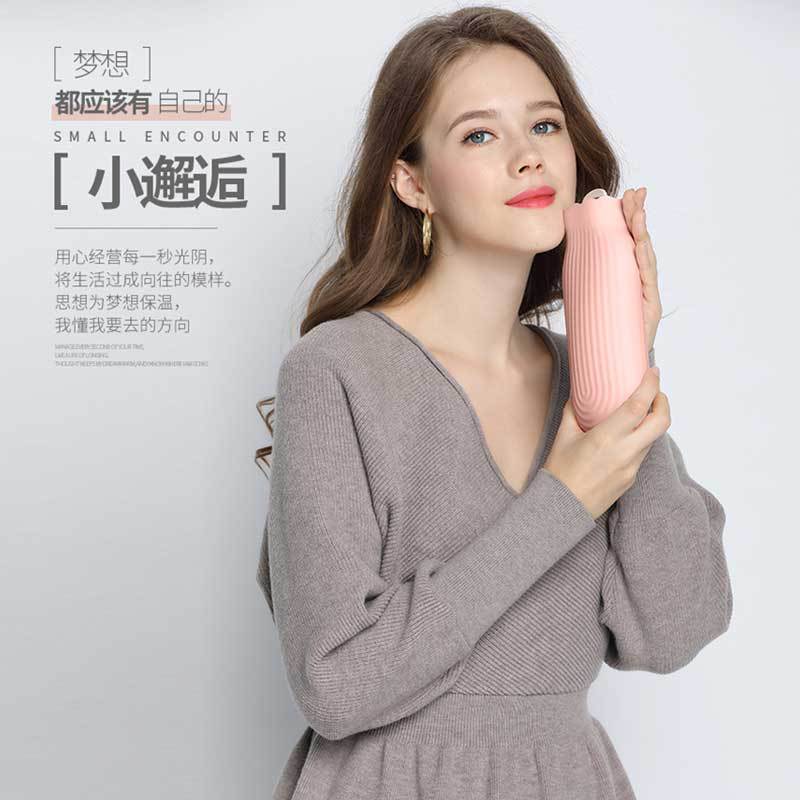 Cross-Border New Silicone Winter Hot Water Bag Student Portable Hand Warmer Available Microwave Heating Explosion-Proof Hot Water Bag