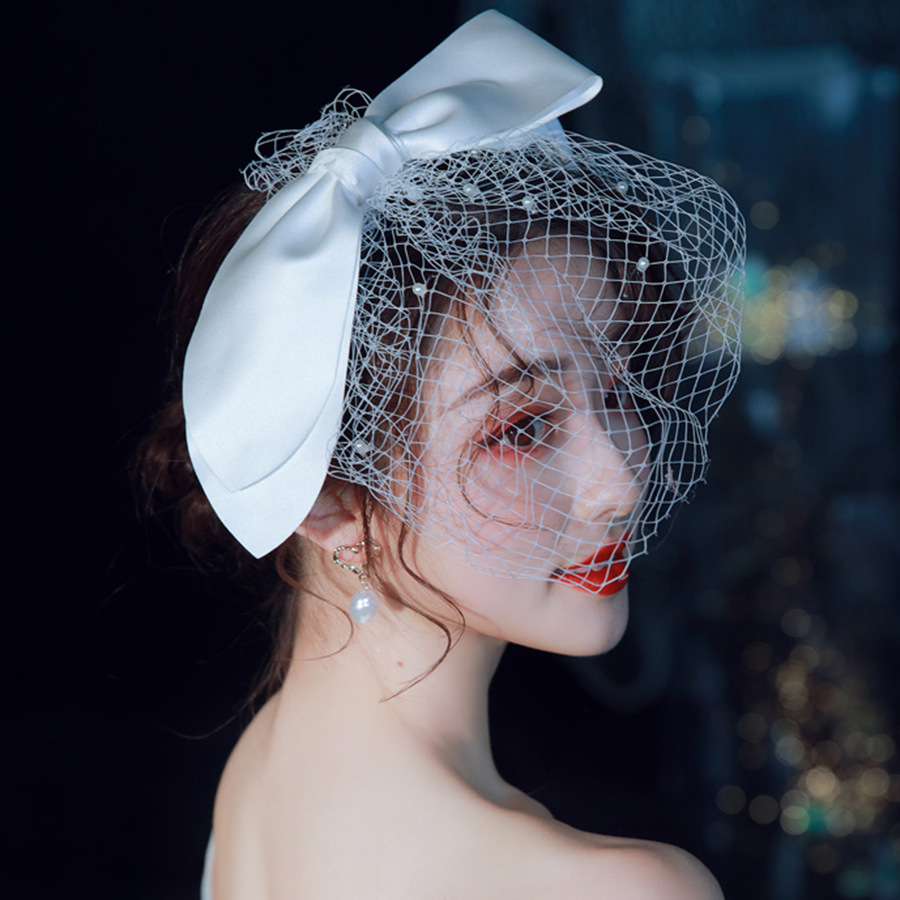 2020夏手工蝴蝶结白色缎面新娘头饰结婚礼服配饰写真旅拍韩式发箍