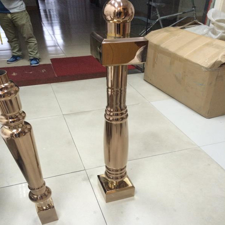 厂家直销镜面玫瑰金不锈钢楼梯立柱 镜面黄钛金不锈钢阳台立柱