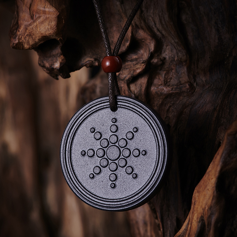 火山石负离子能量吊坠太阳花能量币聚能石吊坠红外线火山能量石