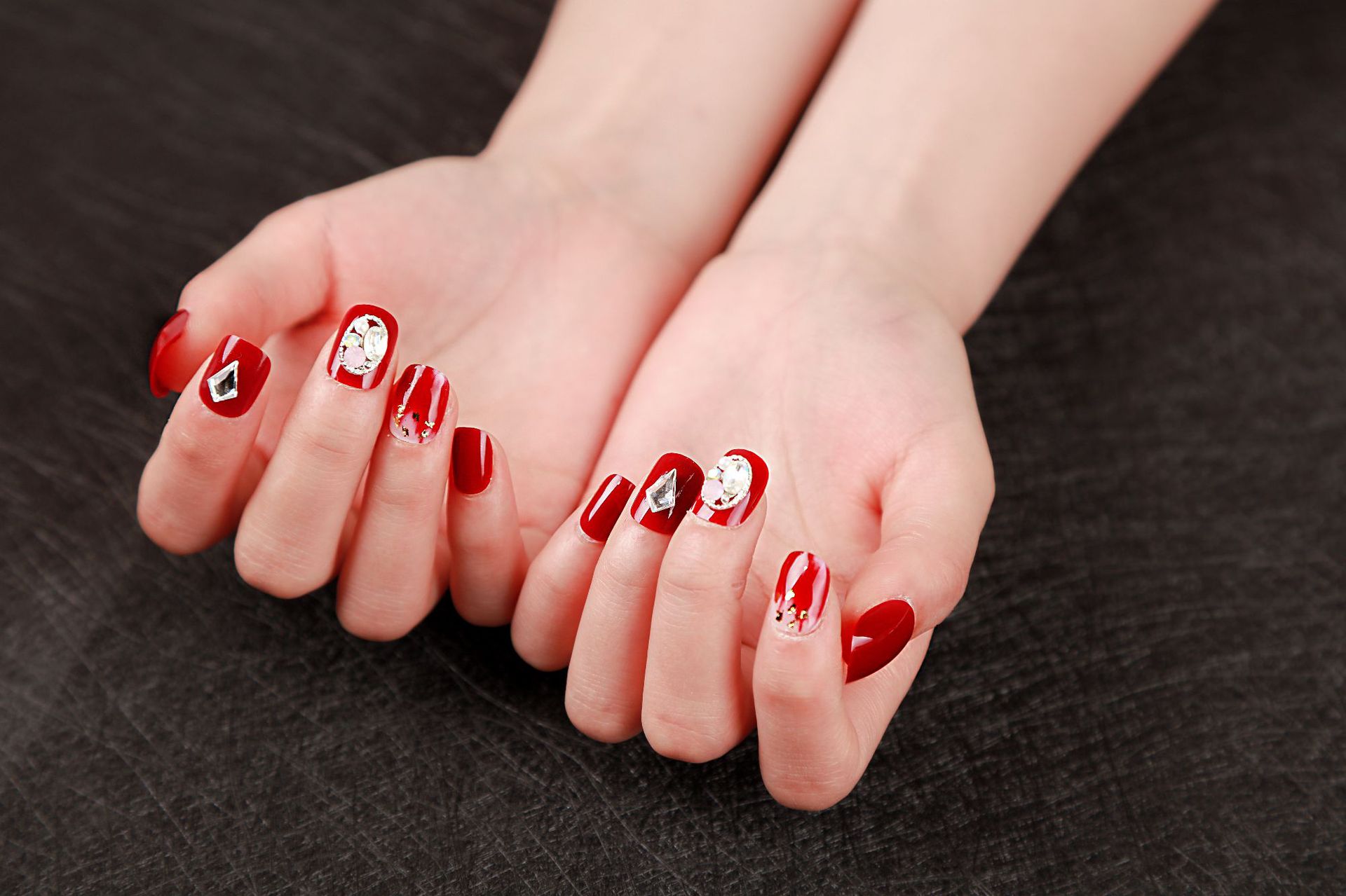 穿戴美甲甲片新品简约新娘假指甲成品可重复穿戴甲胶水款代加工